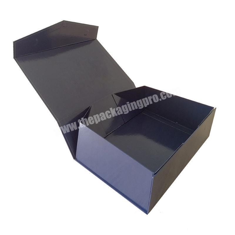 Custom made Luxury Glossy Laminated Magnetic  Closure  Collapsible Folding Box