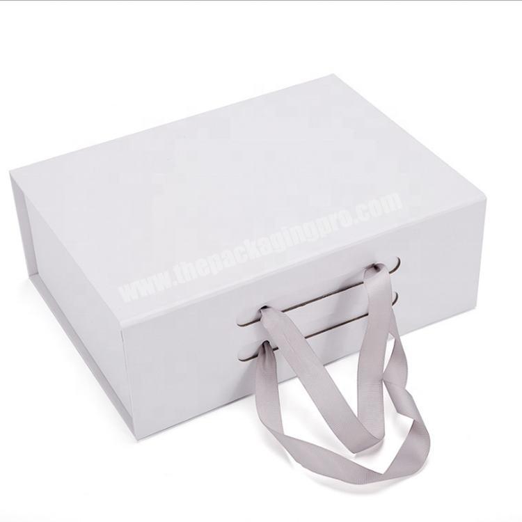 Custom Magnetic Box Black White Grey Subscription Foldable Box Empty Gift Boxes With Handle For Shirt Scarf Clothes Wigs