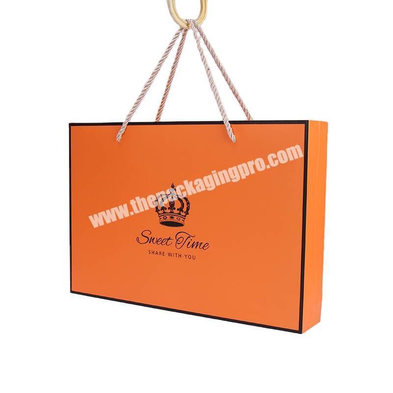 Custom Orange Green Clothing T-shirt Dress Scarves Paper Shipping Mailer Boxes Printing Cheap Gift Box Package With Handle