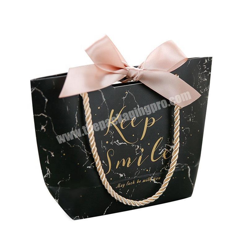 Custom Printed Luxury Bouquet  Black Jewelry Packaging Watch Shopping Gift Paper Bag With Handle