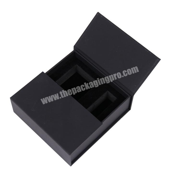 Custom Printing Flip Open Magnetic Closure Cosmetic packaging boxes with stain lined