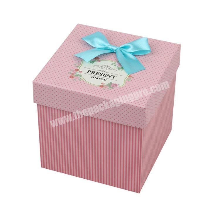 Custom Printing Pink Empty Christmas Paper Packaging Gift Box with Ribbon