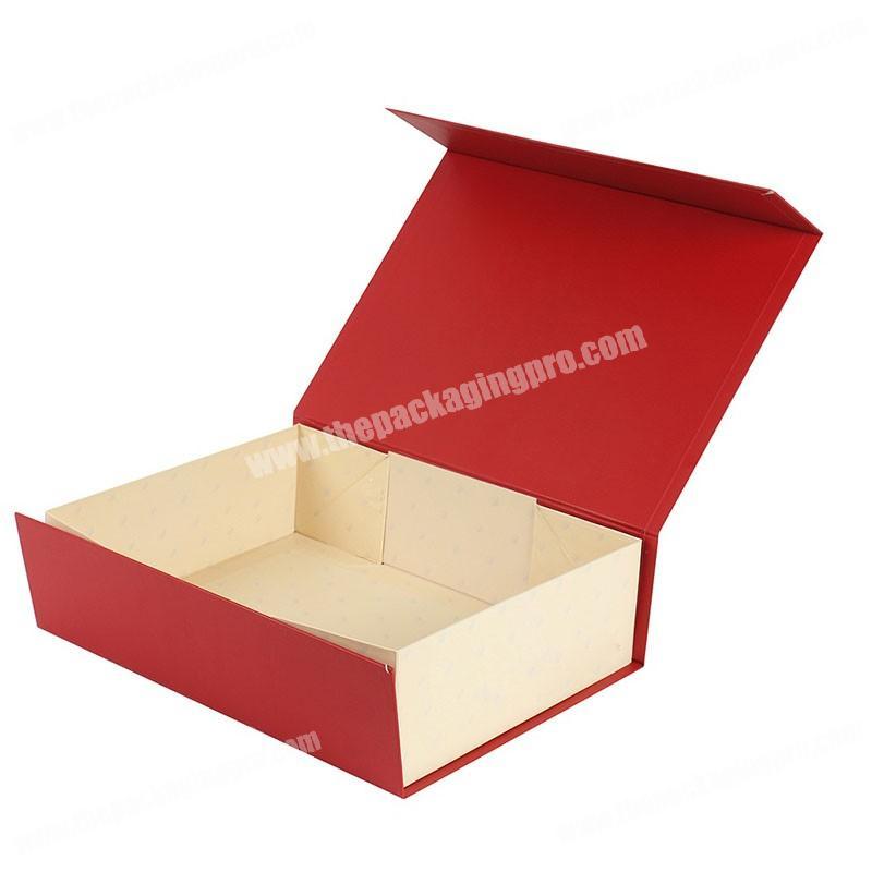 Custom printing red high quality cloth packaging gold foil cardpaper magnetic folding gift box