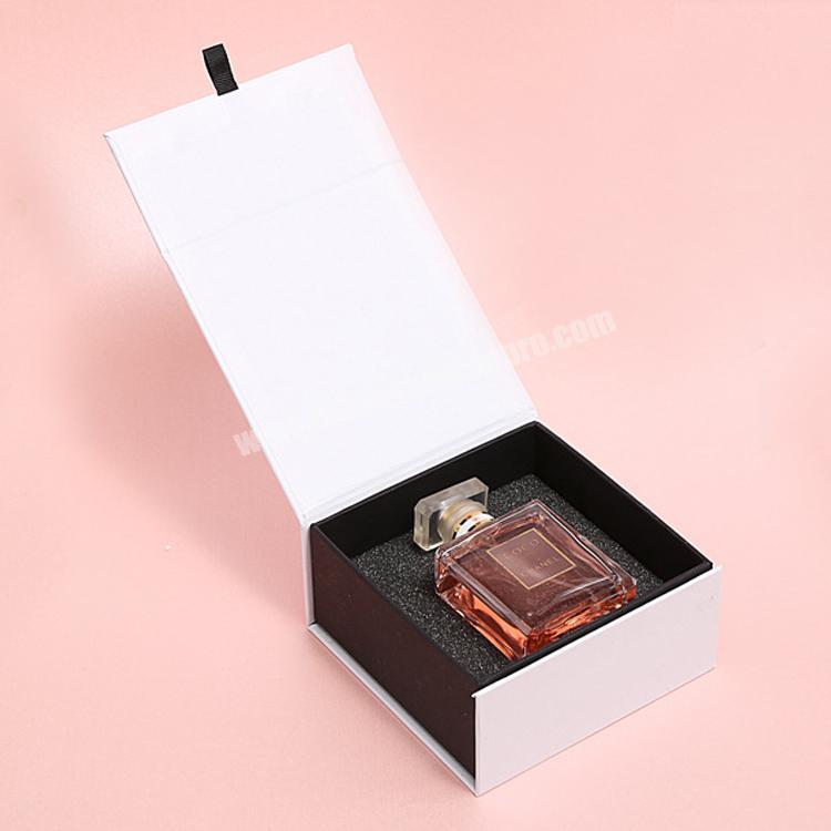 Custom printing wholesale white gift magnetic white Arabic packaging perfume box