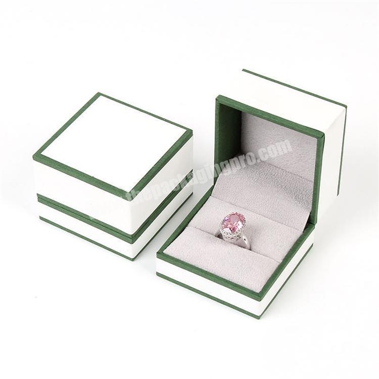 Custom Private Label Customize Green Orange Square Blue Cardboard Boxes Flannelette Ring Wedding Necklace Packaging Jewelry Box