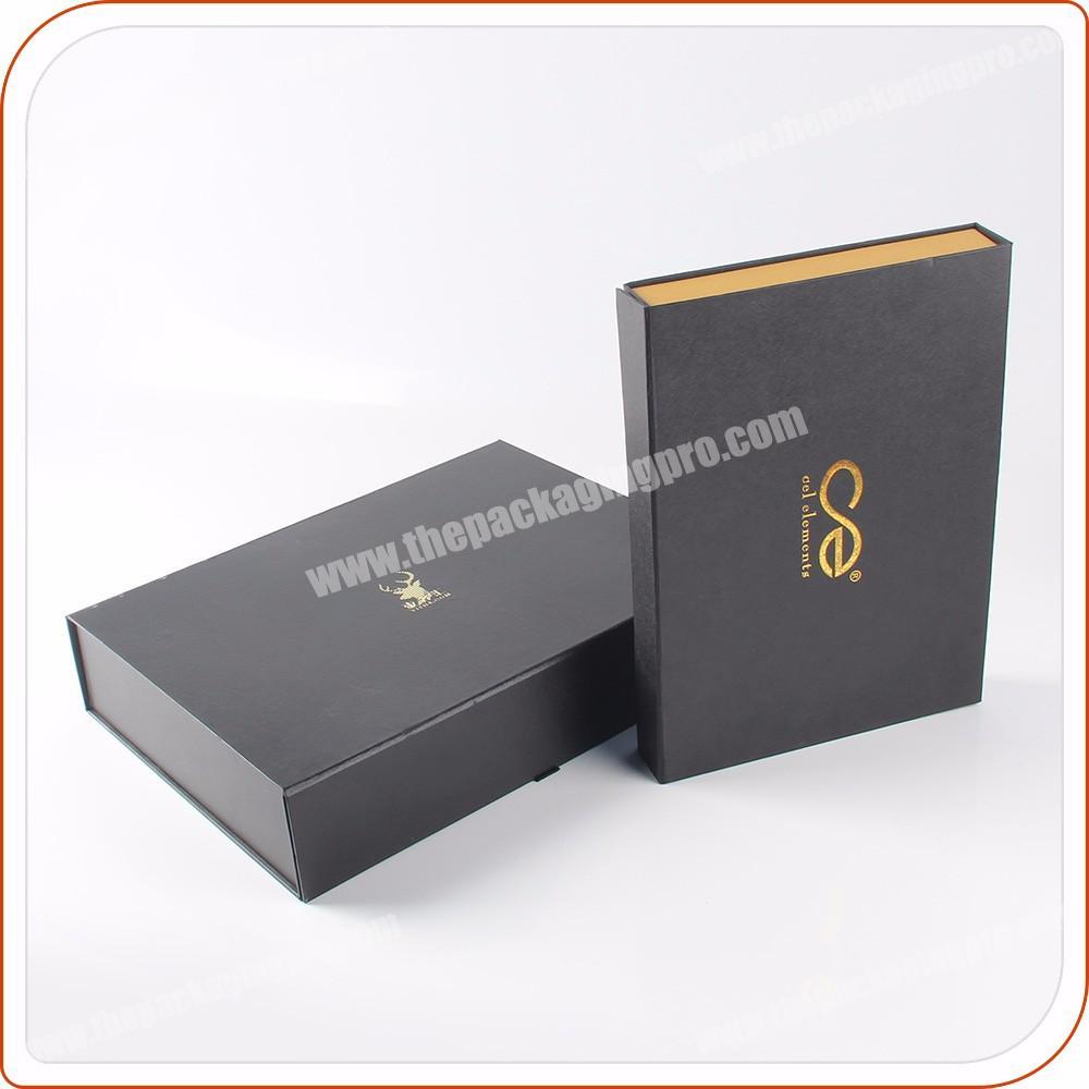 Custom recycled paper packaging magnetic closure gift box