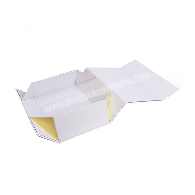 Custom retail packaging folding box ribbon closures and window lid
