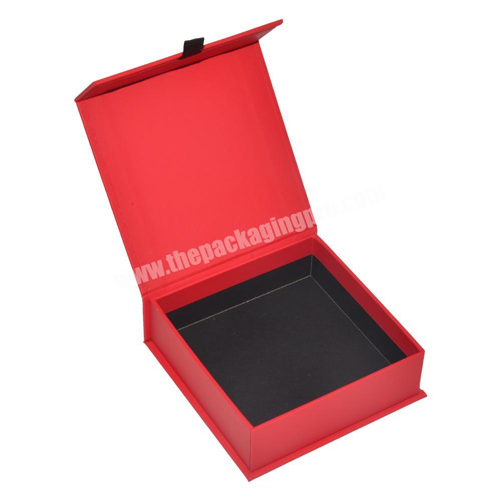 Custom silver logo printed luxury paper wedding souvenir box, wedding gift box with magnetic closure