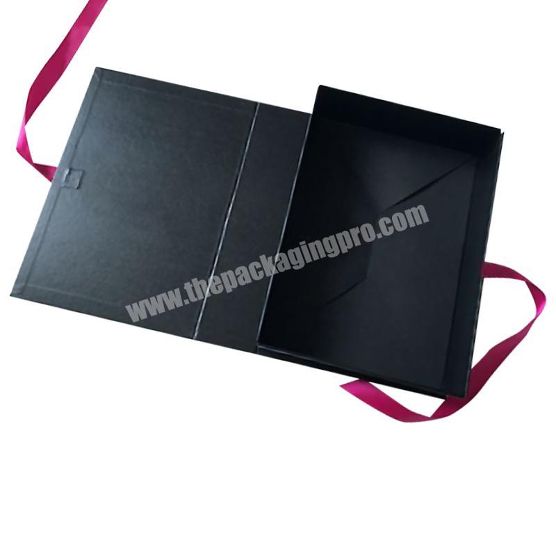 Custom size black magnetic folding packing boxes with magnetic closure