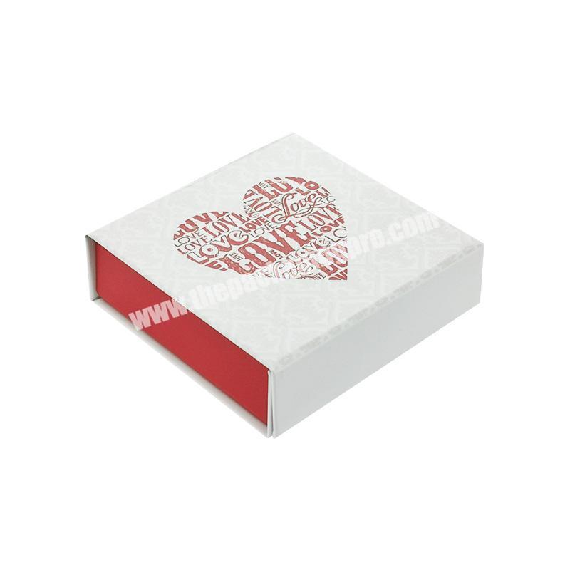 Custom small heart-shaped logo printing hard paper gift packaging box