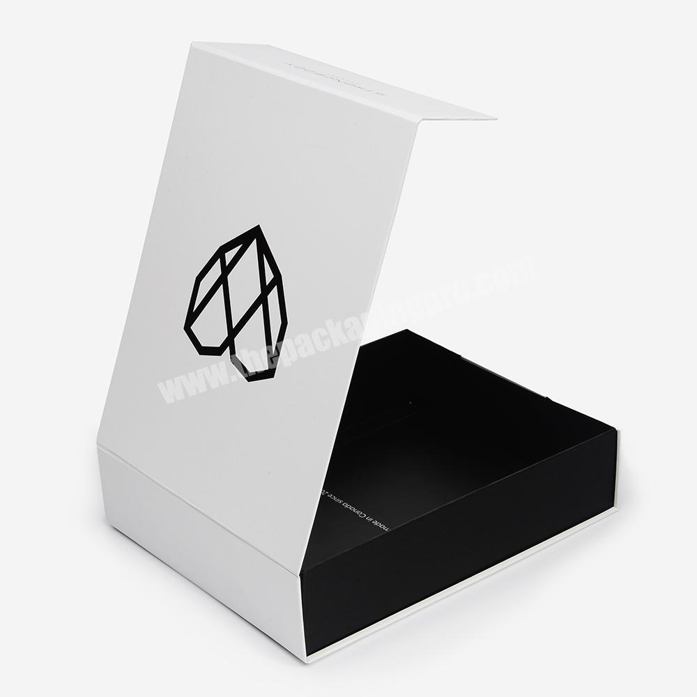 Custom UV Logo Apparel Luxury White Paperboard Magnetic Folding Gift Box With You Designs