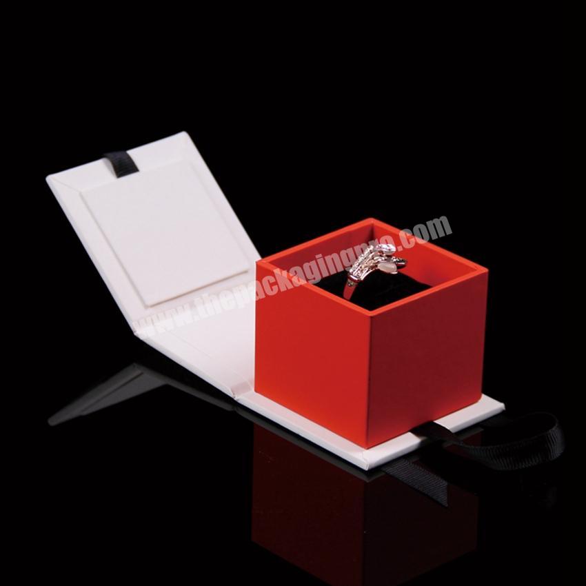 Customised ribbon jewelry gift paper packaging box