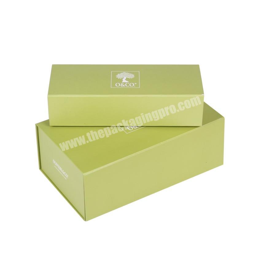 Customize magnetic paper folding box with ribbon closure package boxes