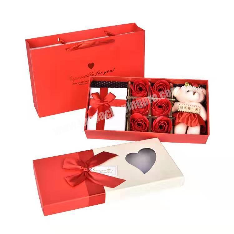 Customized clothing gift boxes with custom logo small gift flower packaging
