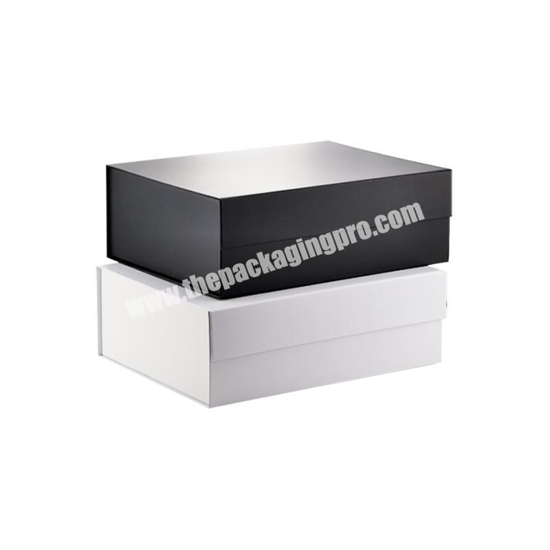 Customized color style foldable cheap magnetic closure gift boxes in stock