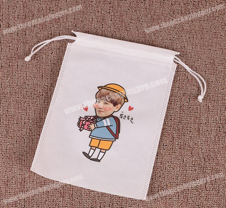 Customized cute portrait printing non-woven fabric package bag small drawstring non woven bag for small stuff