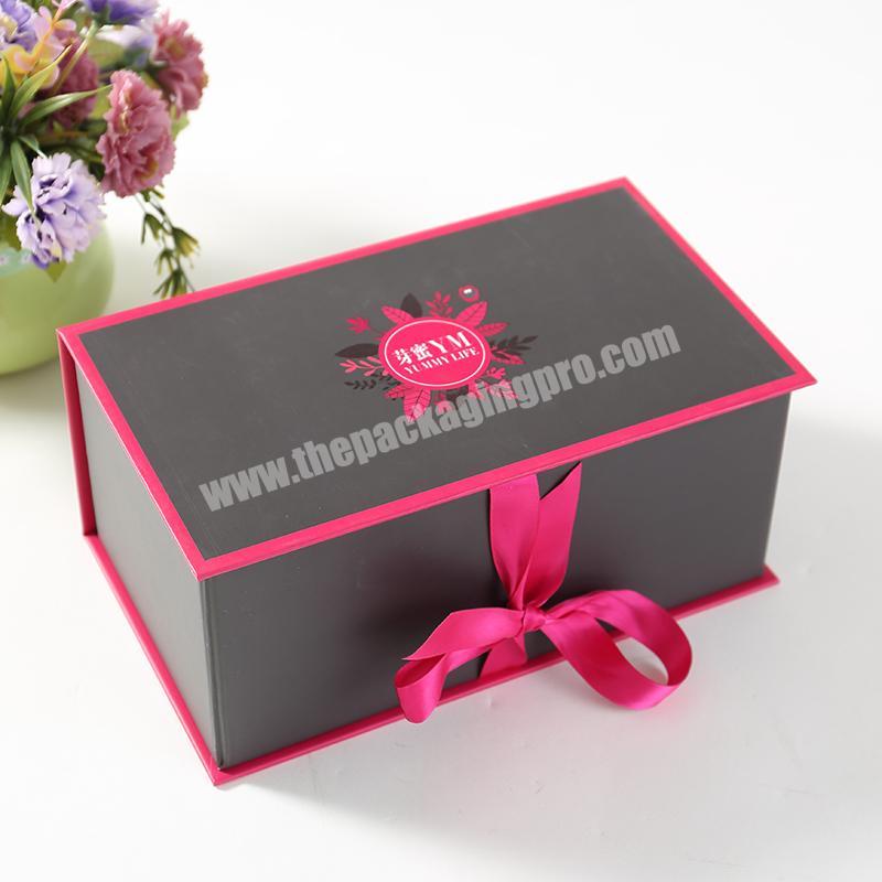 Customized Exquisite Lovely Wedding Handmade Gift Box lining option with ribbon