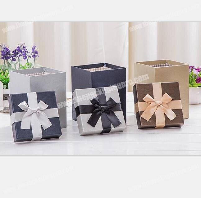 Customized fashion recycled small gift box