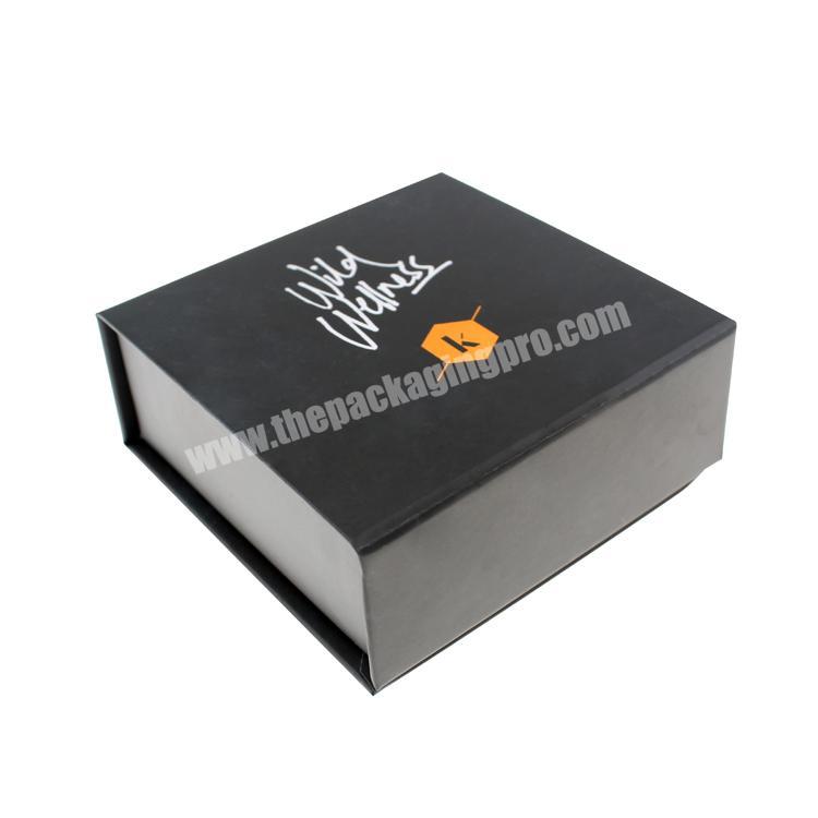 Customized Logo Printed Packing Paper Magnetic Gift Box