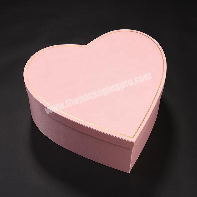 Customized personalized heart-shaped box paper matching fashion romantic gift card box