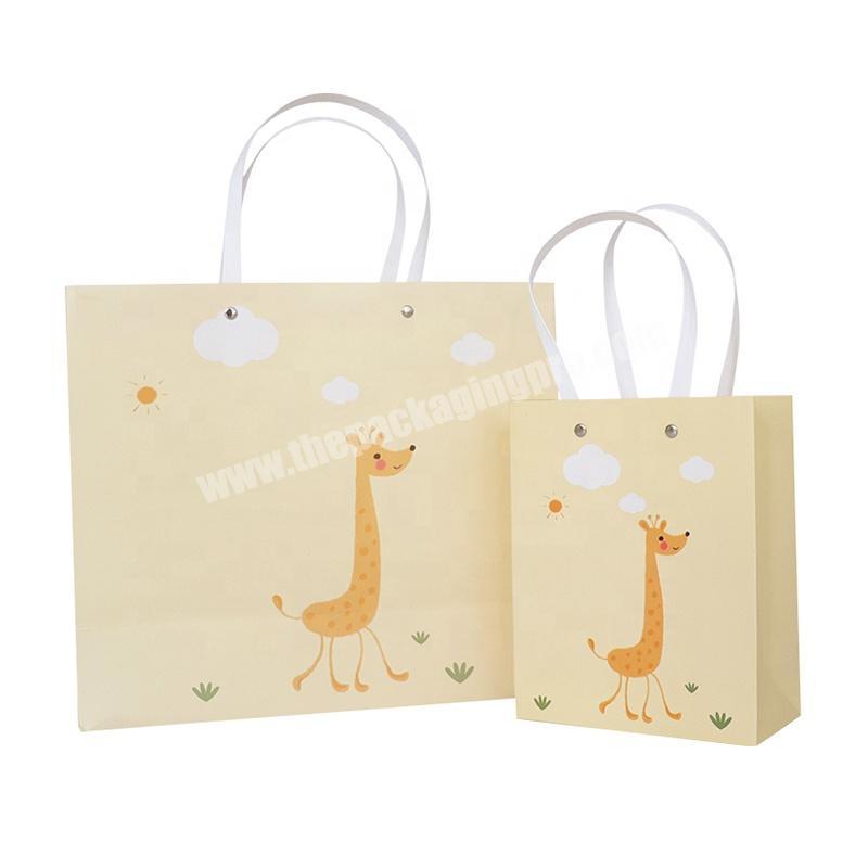 Customized Promotional Gift Paper Bag Decorative Handmade Food Tea Soft Drink Packaging Paper Bags With Flat Handle
