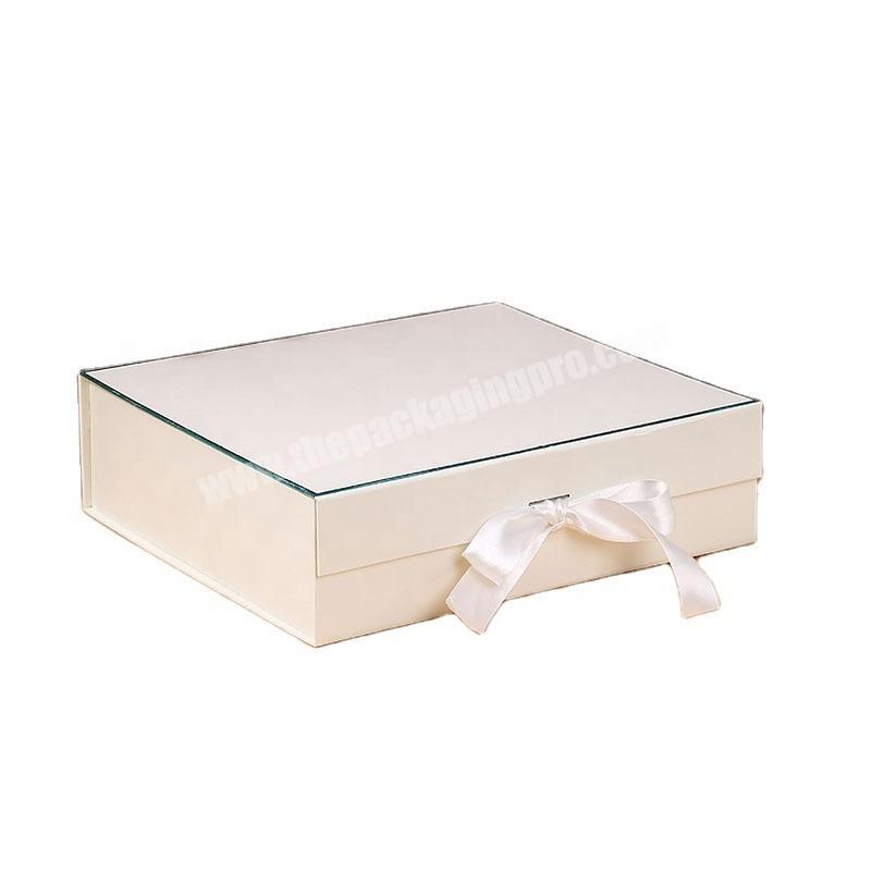 Customized Size Matt White Luxury Handmade Rigid 1200gsm Cardboard Magnetic Folding Gift Box For Packaging