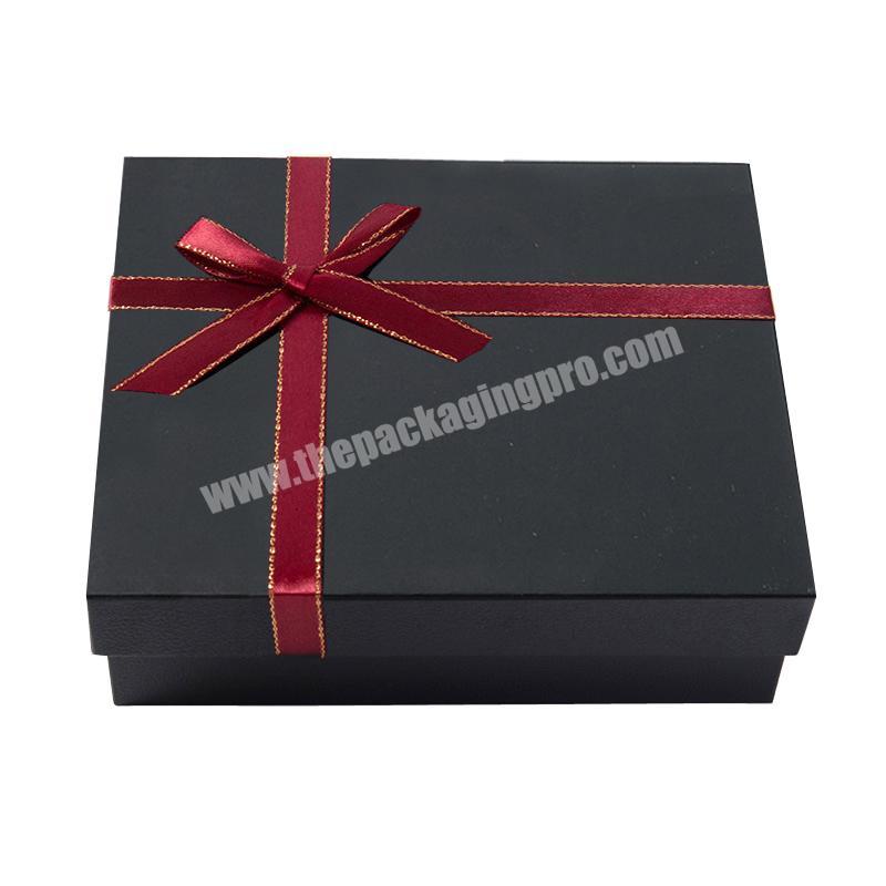 Customized Small T-Shirt Packaging Boxes Design