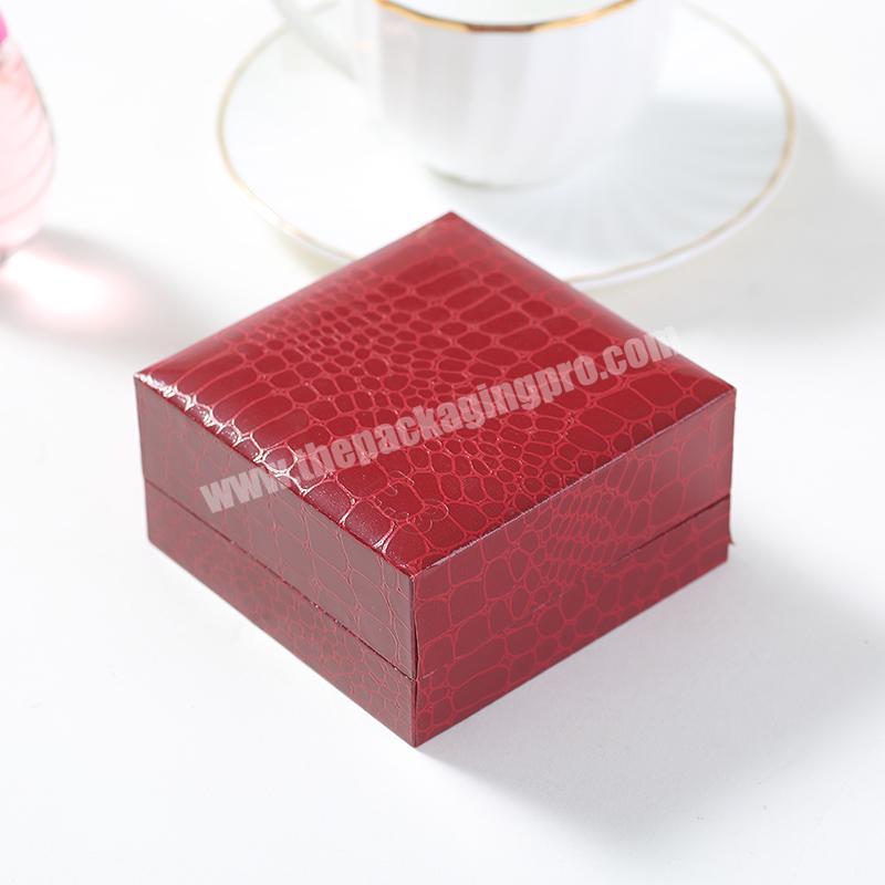 Customs New Product magnetic jewelry Packaging gift PU leather jewelry box cardboard jewelry packaging box