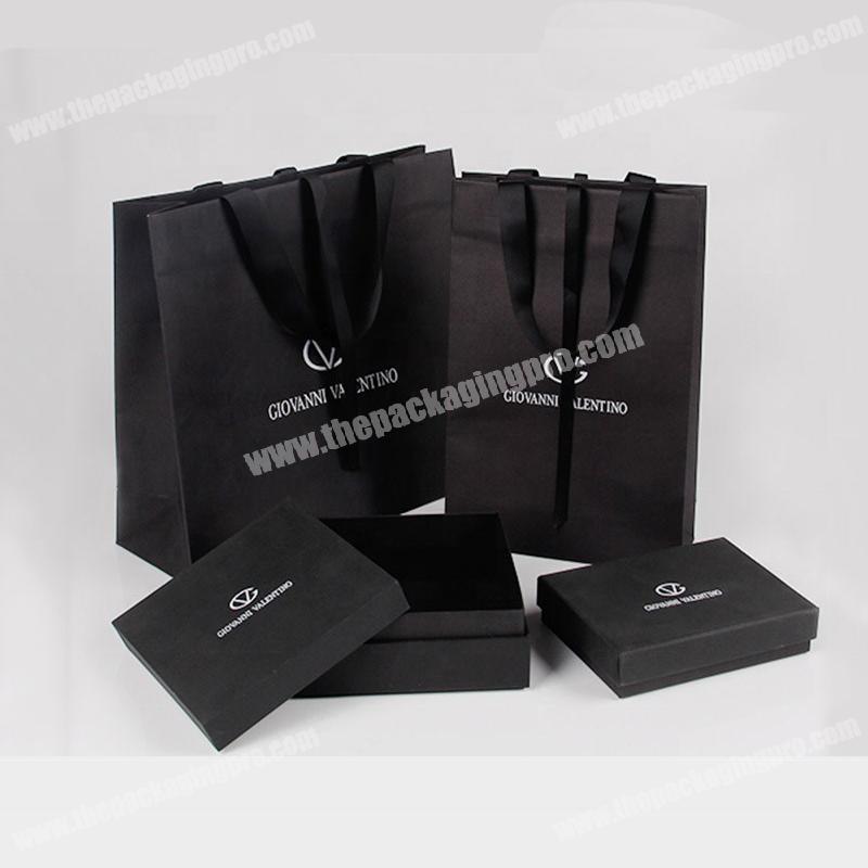 Disposable paper bags for perfume and paper bag candy stripe used in the party