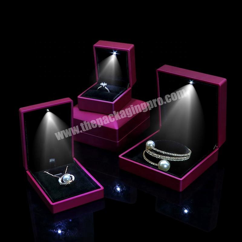 Dongguan Supply Custom Color Printing Ring Set Elegant Jewelry Box With LED Light