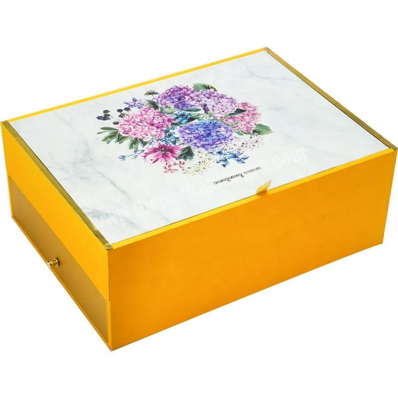 Dongming matt laminated wedding candy box personalized wedding gift box party favor candy box