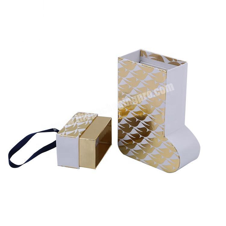 Eco Friendly Cardboard Paper Packaging Boot Shaped Cosmetic Shampoo Christmas Gift Box With Ribbon