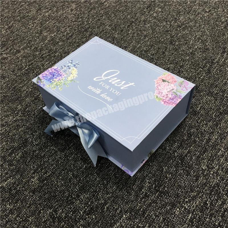 elegant foldable packaging wedding return gift boxes pillow gift boxes with ribbon