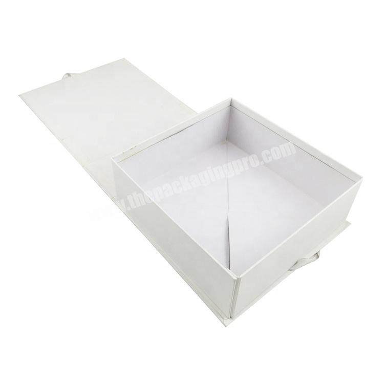 Elegant White Hair Dryer Gift Custom Magnetic Packaging Box