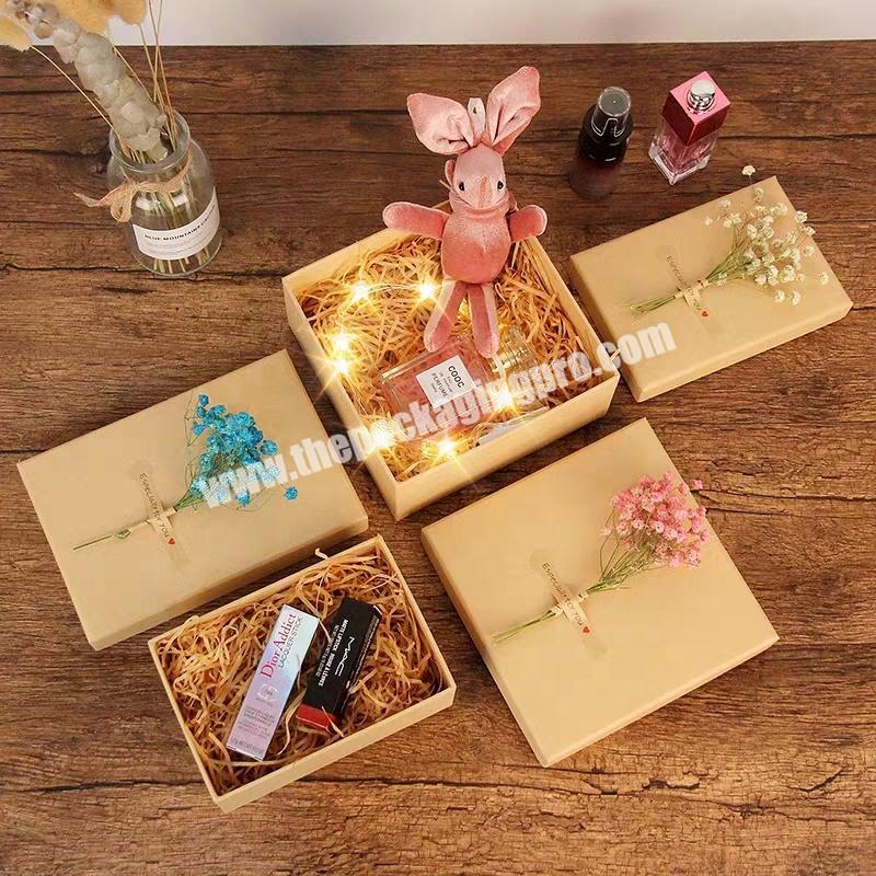 Exquisite gift packing kraft paper box