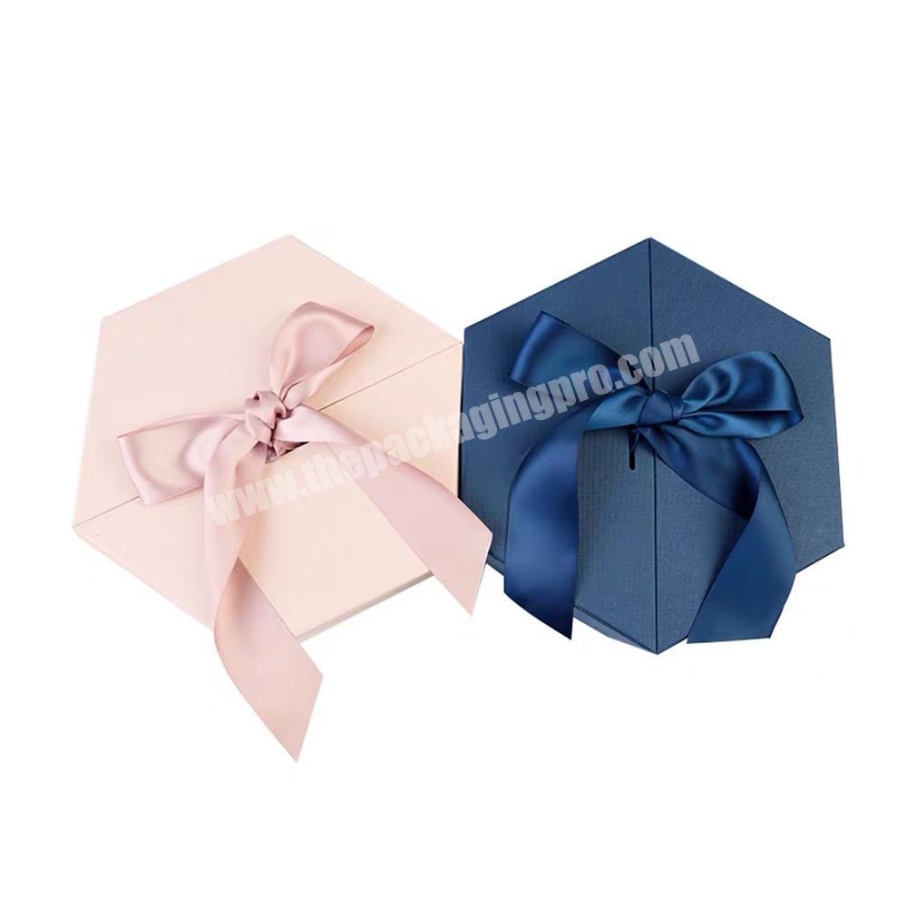 Factory cheap valentine's day gift wedding candy box