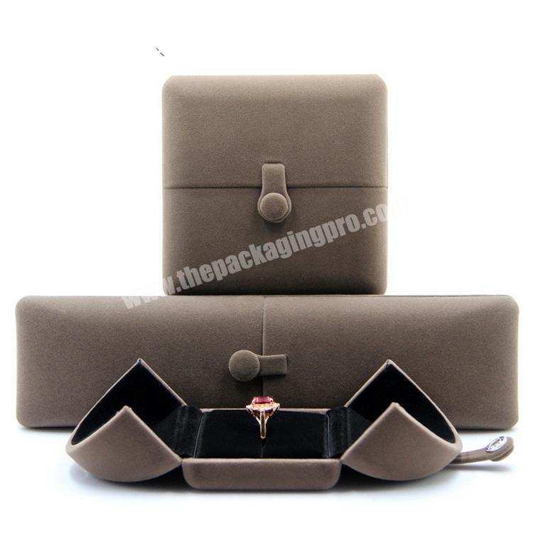 Factory Customize Handmade Custom Brown Packaging Box Jewelry Pillow Box Velvet Packaging Box Luxury