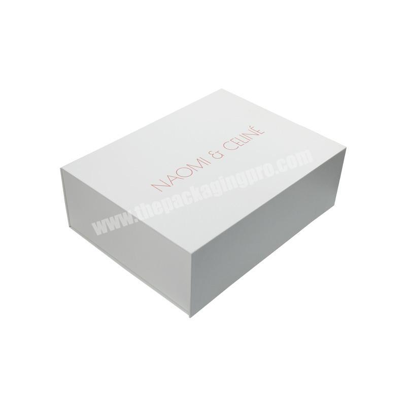 Factory Direct Supplier Bespoke Apparel Packaging 2mm Folding Cardboard Magnetic Gift Box