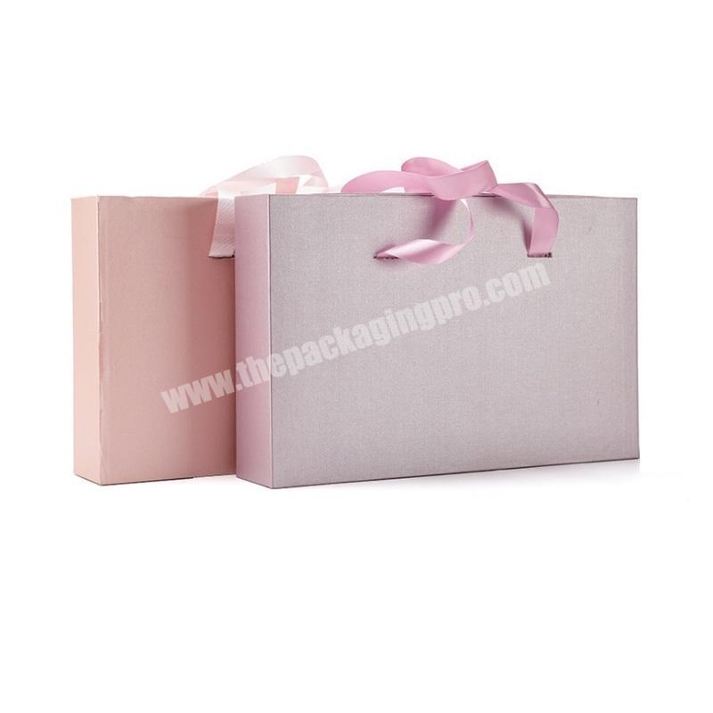 Factory Sale 33x21x6.5cm Portable Folding Paper Gift Box Clothing Scarf Bra Underwear Packaging Box with Handle