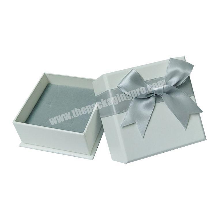factory wholesale custom white packaging luxury necklace box