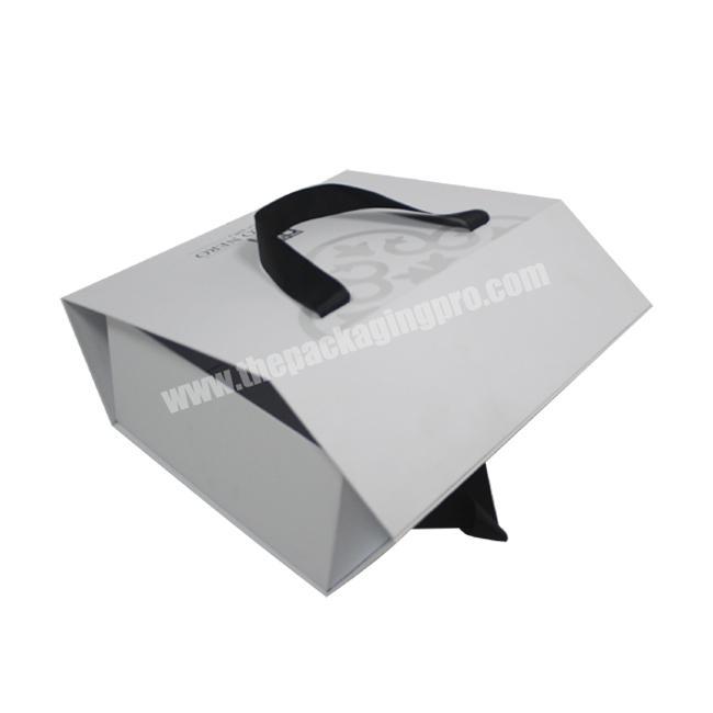 Fancy Paper Indian Gift Boxes Foldable Luxury Recycled Gift Packaging Box Custom Flat Folding Box With Ribbon Handle