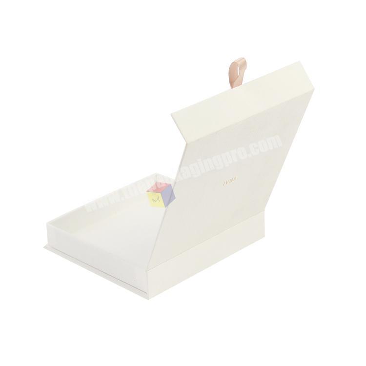 fashion design jewelry packing white magnetic gift box