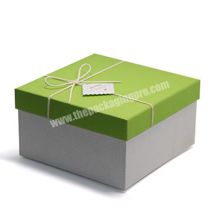 Fashion Style Custom Logo Durable Recycled Paper Gift Packaging Box Bridesmaid Gift Box For Sale