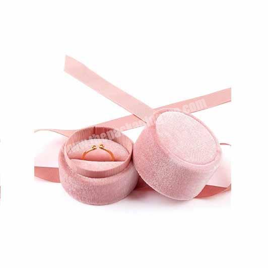 Fashionable pink velvet luxury ring box soft feeling ring box