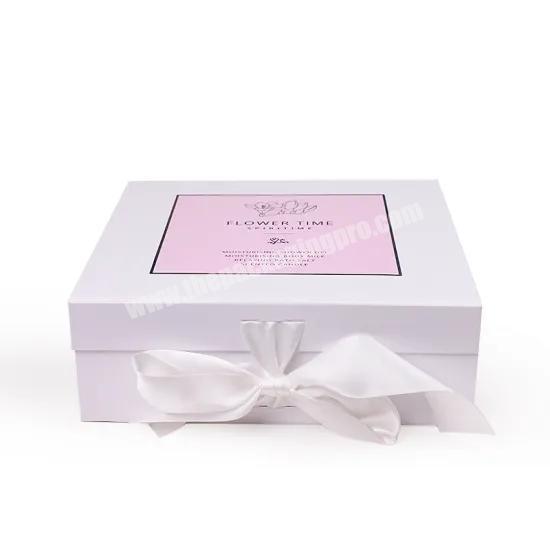 Flat Pack Wholesale Custom Luxury Printed White Bridesmaid Wedding Gift Box With Ribbon