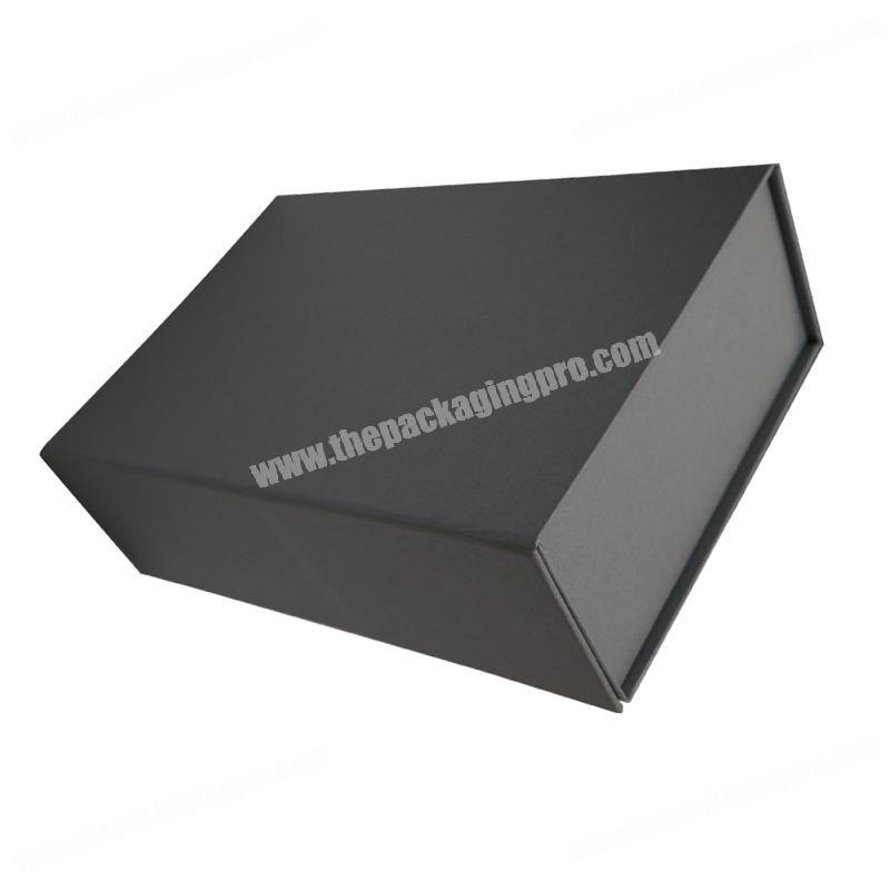 Foldable Custom Made Black Paper Gift Boxes with Magnetic for Present wholesale