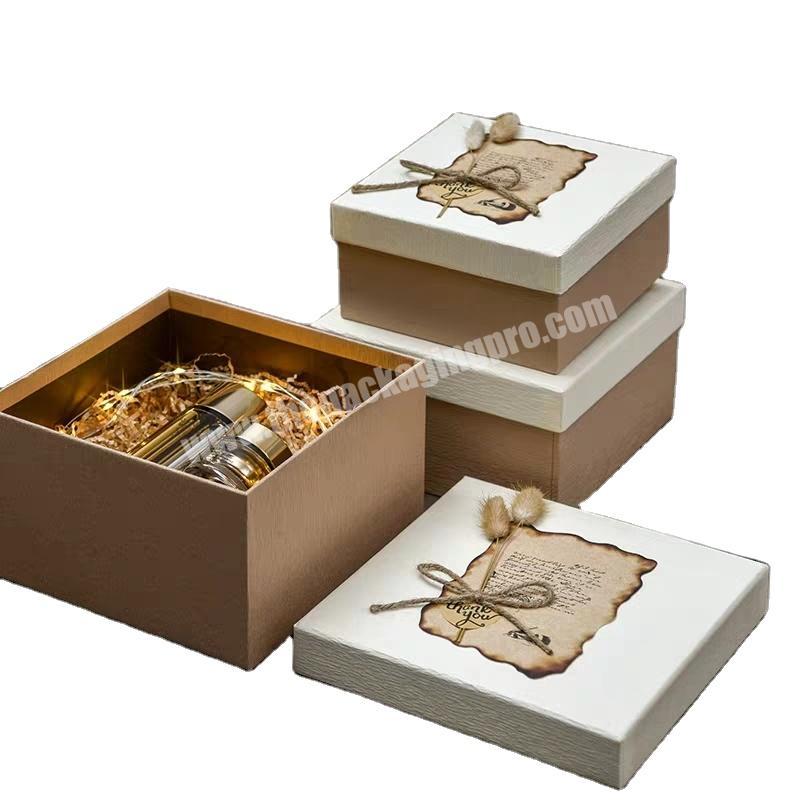 Folding paper gift box with custom logo printed corrugated paper packing box