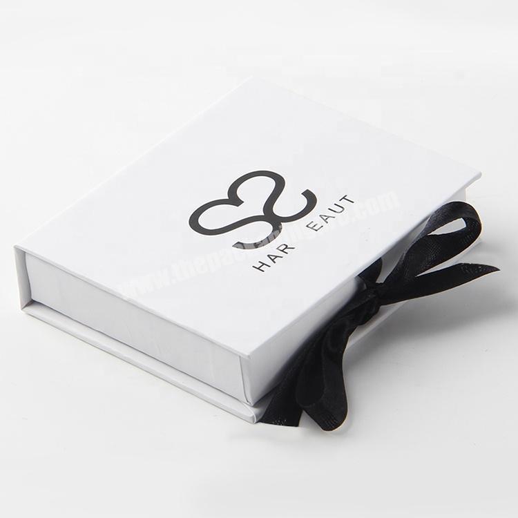 Free design service magnetic closure white gift box for bowties