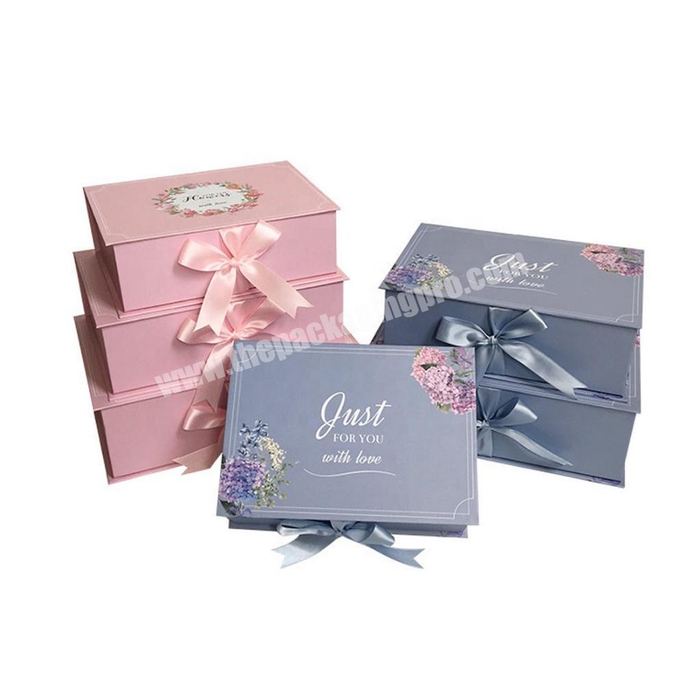 Gatefold silk box Wedding party Gift Wedding Box for Guests  sweets