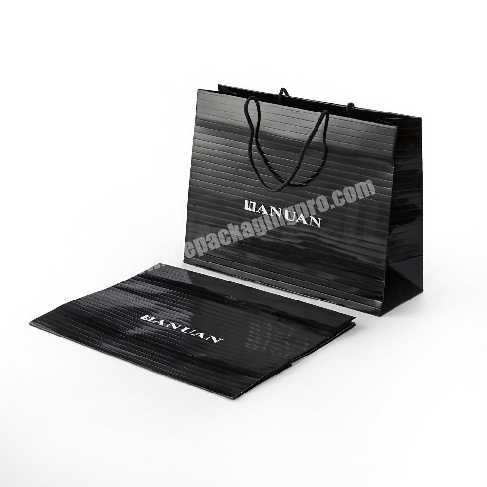 Good quality design paper bag printed retail paper shopping bag with custom logo